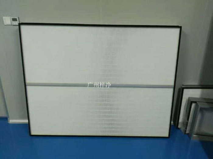 HEPA高效過濾網(wǎng)可廣泛用于光學(xué)電子、LCD液晶制造，生物醫(yī)藥、精密儀器、飲料食品，PCB印刷等行業(yè)無塵凈化車間的空調(diào)末端送風處。